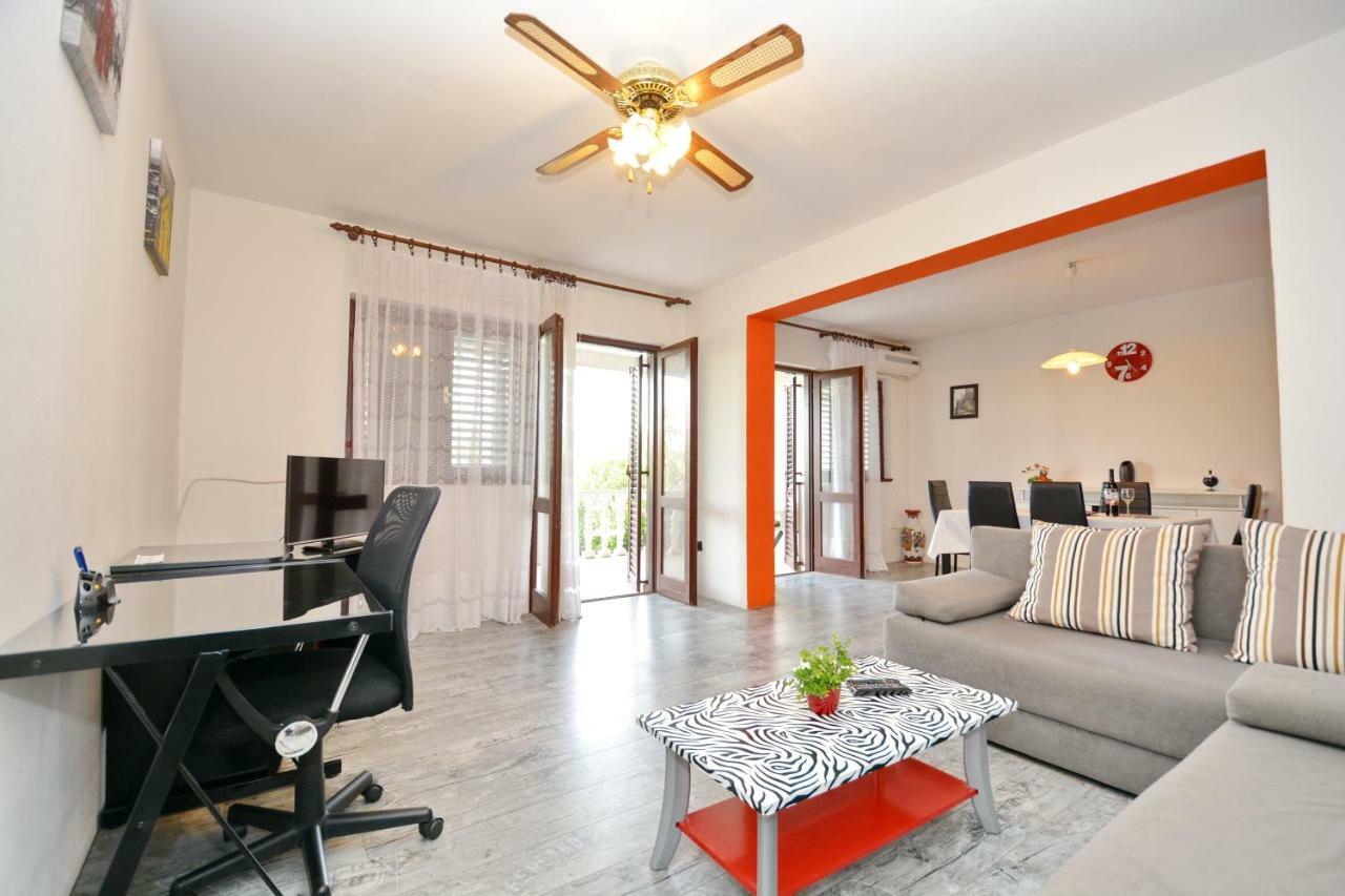 Apartment ซาดาร์ ภายนอก รูปภาพ